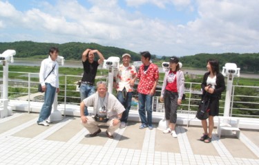 臨津閣(イムジンカク)展望台で何の話で盛り上がったんでしたっけ？ま～楽しくて笑顔がとまりません。