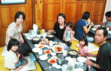 お子様連れの旅行～～大変お疲れ様で御座いました。優しすぎるお父様は留守番、、、のお陰様で色々と楽しんだのは？！！！＾＠　玉には大丈夫ですよ。お父様お疲れ様で御座いました。