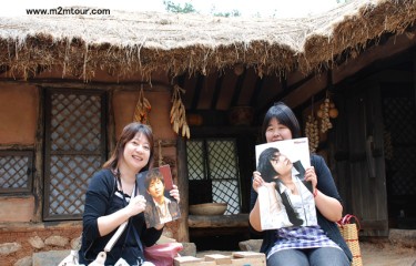 『一枝梅ツアー』　生のジュンギさんにプレゼントも渡し、4枚のサインももらい、握手まで～＾!＾＠　感動･感激・感謝～どうしましょう！出来すぎたこの観光～ハハハ