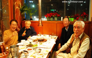 『韓国焼肉』　ヒヒヒ～色々とありましたね。＾＾!　次回は困らせないで下さい。でも、楽しくワイワイと最高でしたよ。＾Ｃ＾