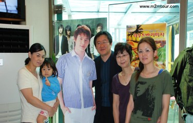 『東方神起のジュンスのお父さんのピザ屋』思わずジュンスのお父様に出会えてサイン入りの写真と写真も取りました～！＾＠＠