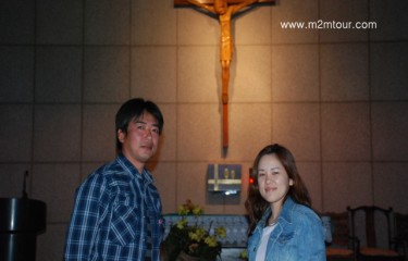 『新婚旅行ツアー』　成田離婚はしてませんか！？ハハハ～＾＾　おご夫婦本当にお似合いですからきっと幸せになれるでしょう！？陰ながらお幸せをお祈りいたしましょうか！？＾＾～＊