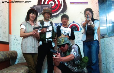 一日のみのご案内でしたけど何だか３日間も案内してたような気がするのはなぜでしょうか?　旅行は楽しまないと、、面白い写真ありがとう御座いました。