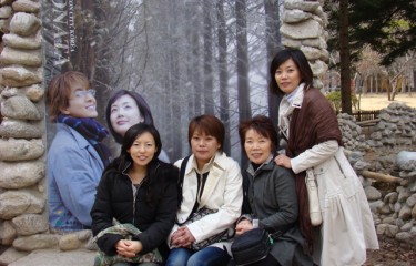 「ナミ島」ヨン様ごっこツアー^^　ジウ姫になったお嬢様の笑顔素と輝き晴らしかったです。（＾＾）ｙ　春川のタッカルビも最高でしたし、お嬢様の皆様～次回はキムタクごっこはいかが