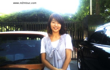 運良く撮影現場でハンジヘさん写真を撮ることができました。本当に美人で優しくて気さくな俳優さんで私も惚れてしまいました。皆様も思わず俳優さんにバッタリ会えるかも！＾＠＠＠