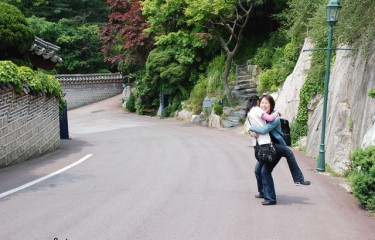 『宮ロケ地』　ドラマの再現～私も楽しかったです。(＾＾)ｙ　でも、お嬢様二人の再現って何だかさ～び～し～い～笑