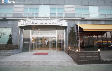ゼウメスホテル