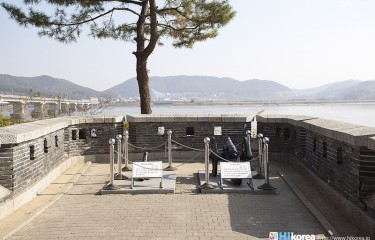 甲串墩台（江華島）